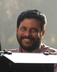 ആനന്ദക്കുട്ടന്‍