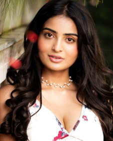 अनन्या नगला