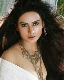 अनन्या ठाकुर