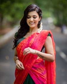 അഞ്ജു കുര്യന്‍