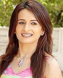 ఆర్య మీనన్