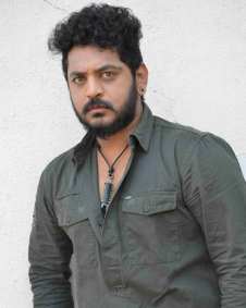 ಆರ್ಯನ್ ಸೂರ್ಯ ಬಿ