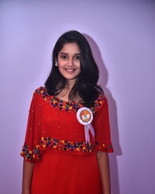 അനിഖ സുരേന്ദ്രൻ