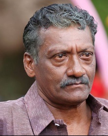 ചെമ്പില്‍ അശോകന്‍