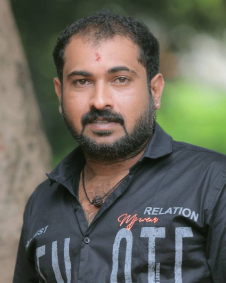 ಸಿ ಎಂ ವಿಜಯ್