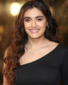 ದಿವ್ಯಾನ್ಷಾ ಕೌಶಿಕ್