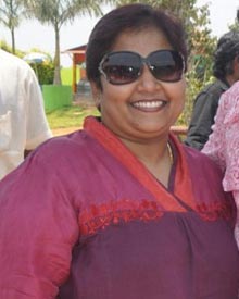 கிரேஸ் கருணாஸ்