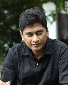 ഇക്ബാല്‍ കുറ്റിപ്പുറം