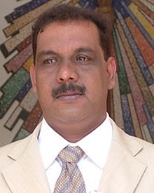 ജെയിംസ്‌ ആല്‍ബര്‍ട്ട്‌