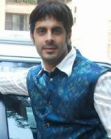 केशव अरोरा