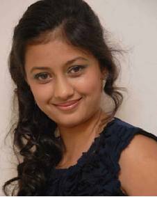 కనిక తివారి