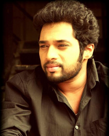 கார்த்திக் (ஆபீஸ்)