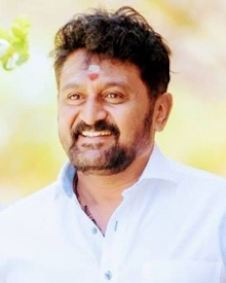 ಕೋಮಲ್ ಕುಮಾರ್