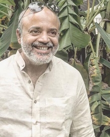 മധു നീലകണ്ഠന്‍