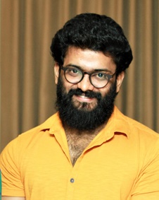 മണിക്കുട്ടൻ