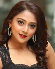 నటాష దోషి