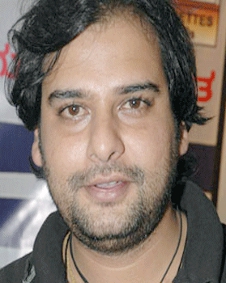 ನವೀನ ಮಯೂರ್