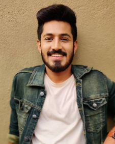 ನಿನಾದ್ ಹರಿತ್ಸ