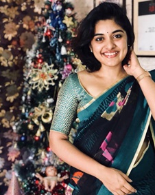 നിവേദ തോമസ്