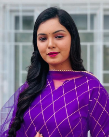 ಪೂಜಾ ಲೋಕಾಪುರ್