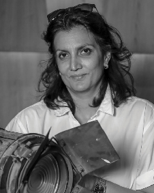 प्रिया सेठ