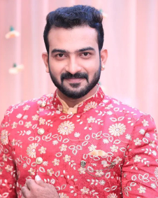 ರಘು ಎನ್ (ನಮ್ಮನೆ ಯುವರಾಣಿ)