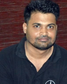 ரவிக்குமார்