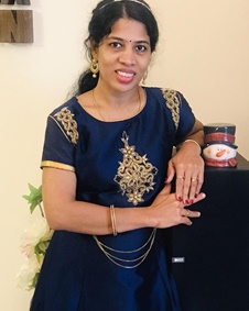 രമ്യ സുരേഷ്