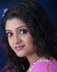 രേണുക മേനോന്‍