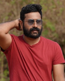 രോഹിത് എം ജി കൃഷ്‌ണൻ