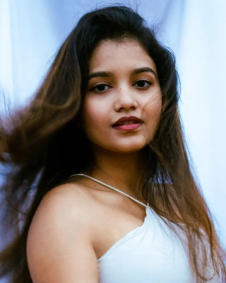 சஞ்சனா திவாரி