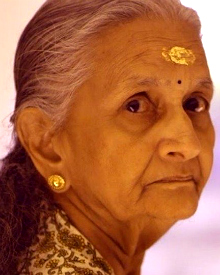 சரோஜா(கீர்த்தி சுரேஷின் பாட்டி)