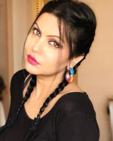 शाइरा खान