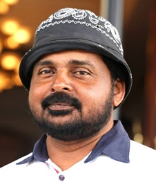 ഷാജി കുമാര്‍