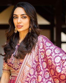 ശോഭിത ധുലിപാല