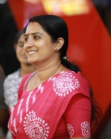 സോണിയ ഗിരി