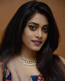 సుమోన చంద్ర