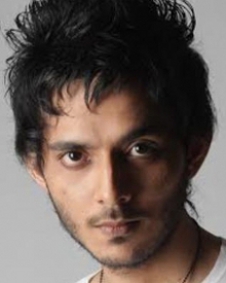 தனிஷ்க் பாக்ச்சி