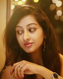 ತೇಜಸ್ವಿನಿ