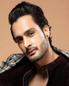 उमर रियाज