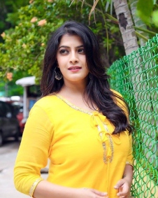 ವರಲಕ್ಷ್ಮಿ ಶರತ್ ಕುಮಾರ್