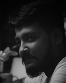 വിനായക് ശശികുമാര്‍