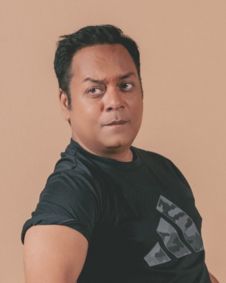 Zeishan Quadri