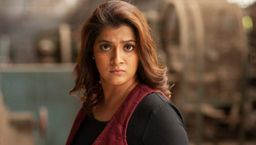 ಮಹಿಳೆಯರ ಬ್ರಾ* ಹೊರಗಡೆ ಕಂಡ್ರೆ ಏನಾಗಿಬಿಡುತ್ತೆ? ನಟಿ ವರಲಕ್ಷ್ಮಿ ಶರತ್‌ಕುಮಾರ್ ಪ್ರಶ್ನೆ