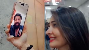 "ಮಕ್ಕಳು ಎಲ್ಲಿ ಮುದ್ದು"; ವಿಡಿಯೋ ಕಾಲ್‌ನಲ್ಲಿ ಪತ್ನಿ ರಾಧಿಕಾ ಜೊತೆ ಯಶ್ ಮಾತು ವೈರಲ್