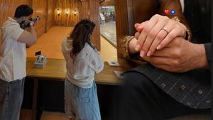 ಸದ್ದಿಲ್ಲದೇ ನಡೆಯಿತಾ ಬಿಗ್ ಬಾಸ್ ಜೋಡಿಯ ನಿಶ್ಚಿತಾರ್ಥ ಸಮಾರಂಭ ? ವೈರಲ್ ಫೋಟೊ ಅಸಲಿಯತ್ತೇನು ?