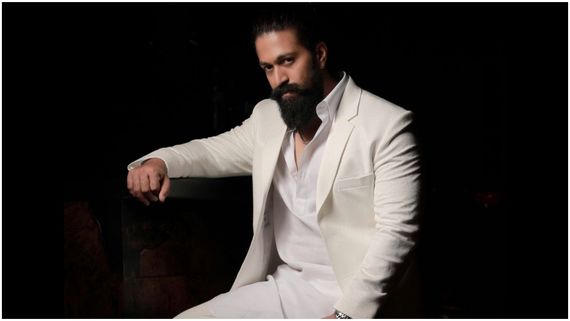 ಮುಂಬೈನಿಂದ ಬಂದೇ ಬಿಡ್ತು ಬಿಗ್‌ ಅಪ್‌ಡೇಟ್; ಯಶ್ ಫ್ಯಾನ್ಸ್ ದಿಲ್‌ಖುಷ್