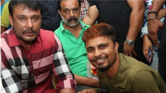 ಪ್ರಥಮ್ ಮೇಲಿನ ಹಲ್ಲೆಯ ಹಿಂದೆ ಬ್ರೆಡ್ -ಚಿಪ್ಸ್- ಖಾರ ಬನ್ ಕಥೆ ಇದೆ ಎಂದ ದರ್ಶನ್ ಹುಡುಗರು, ಕೆರಳಿದ ದೇವ್ರಂಥಾ ಮನುಷ್ಯ