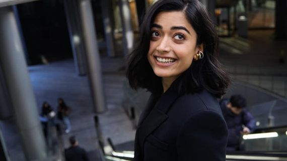 ಮತ್ತೆ ರಶ್ಮಿಕಾ ಜಾಕ್‌ಪಾಟ್; 800 ಕೋಟಿ ರೂ. ಬಜೆಟ್ ಚಿತ್ರಕ್ಕೆ ಆಯ್ಕೆ!