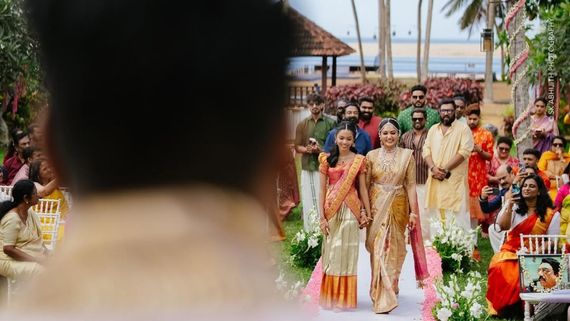 13 ವರ್ಷದ ಮಗಳ ಎದುರು ಎರಡನೇ ಮದುವೆಯಾದ ಖ್ಯಾತ ನಟಿ